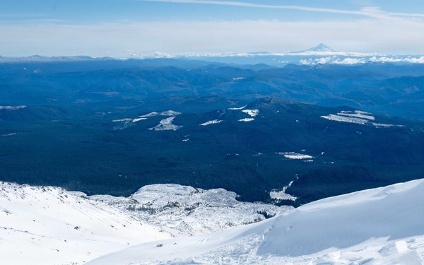 1st Special Forces Group (Airborne) conducts Basic Mountain Operator-Winter course