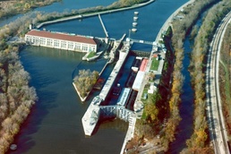 Aerial view of Lockport Lock