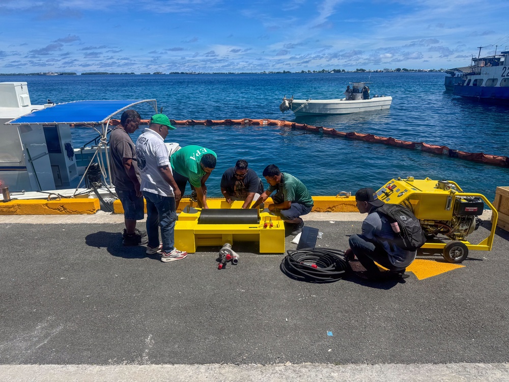 Oil Spill Response Workshop Strengthens RMI's Emergency Preparedness