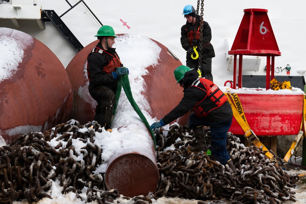USCGC Kukui prepares to depart Juneau, Alaska