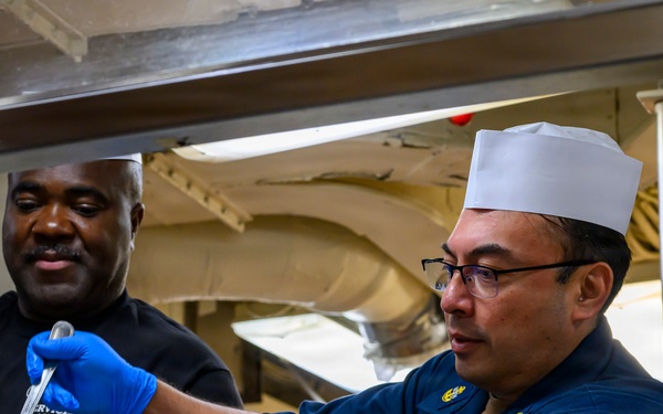 USS Theodore Roosevelt Galley