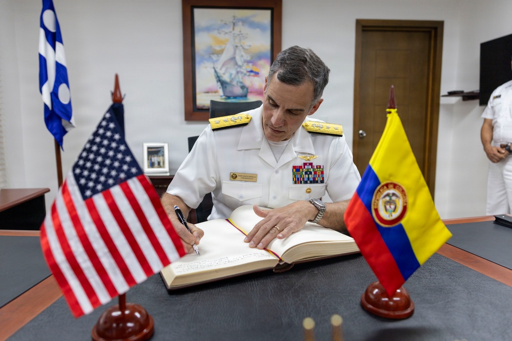U.S. Marines and Navy conduct Maritime Staff Talks with Colombia