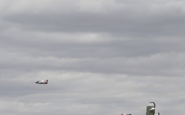 Water Scoopers Hermits Peak Fire