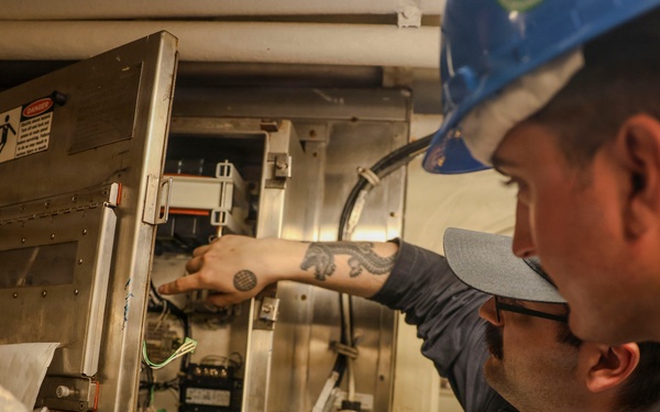 USS Ashland Completes Ship Wartime Repair and Maintenance Exercise in the Philippines