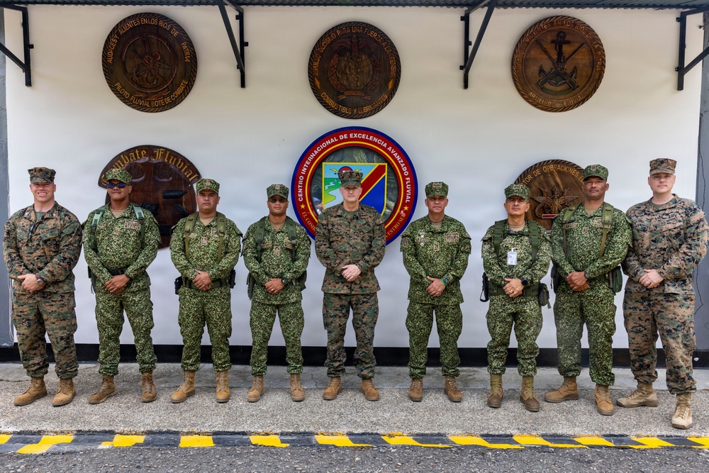 U.S. Marines and Navy conduct Maritime Staff Talks with Colombia