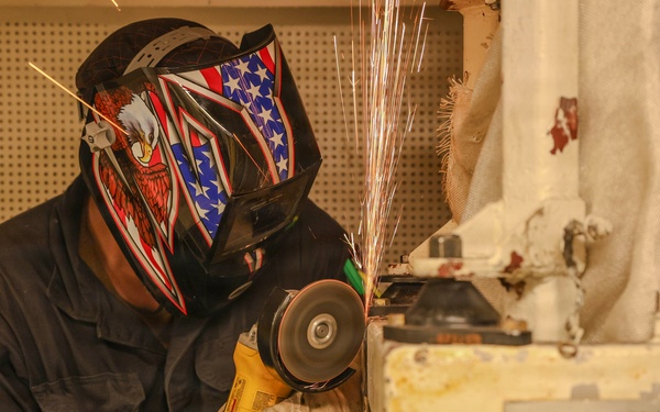 USS Ashland Completes Ship Wartime Repair and Maintenance Exercise in the Philippines