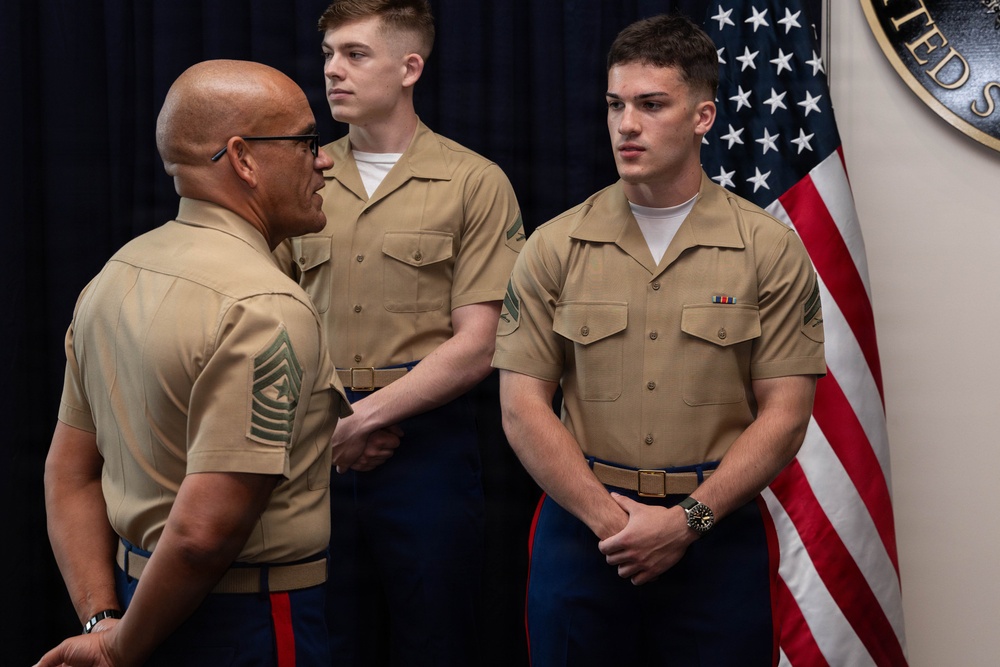 SOUTHCOM Commander visits Panama