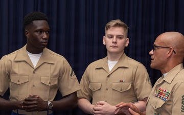 SOUTHCOM Commander visits Panama