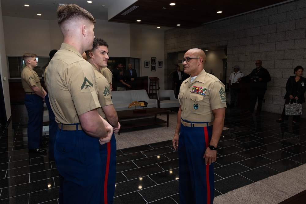 SOUTHCOM Commander visits Panama
