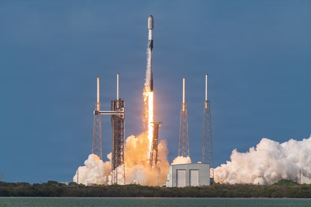 Falcon 9 | Starlink 10-44 Launch