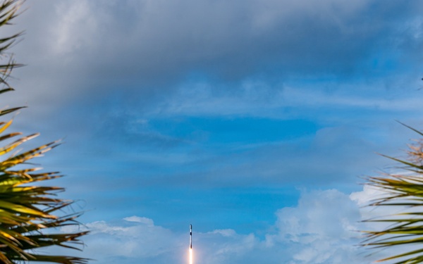Falcon 9 | Starlink 10-44 Launch