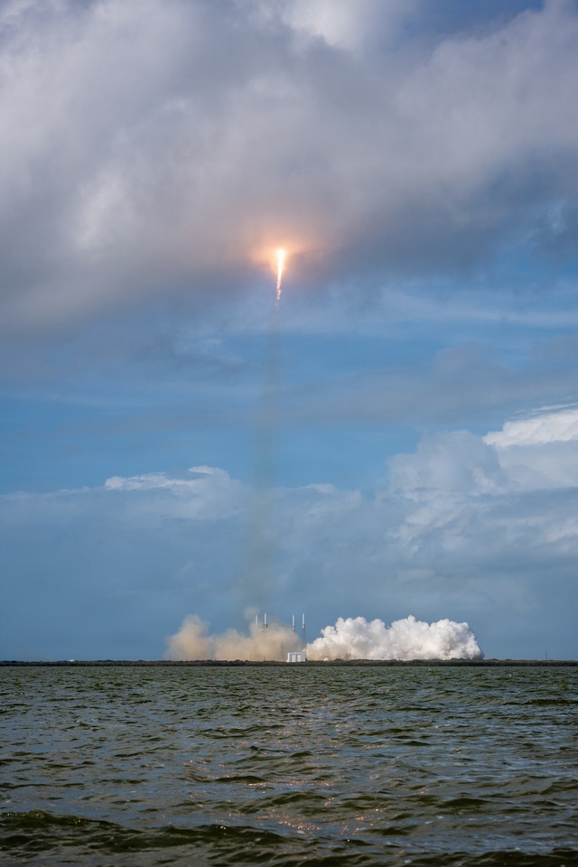 Falcon 9 | Starlink 10-44 Launch