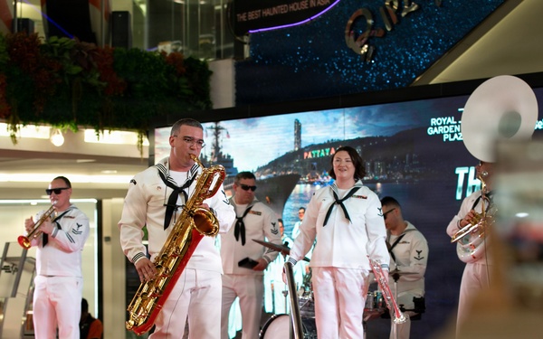 U.S. 7th Fleet Band Performs at Royal Garden Plaza