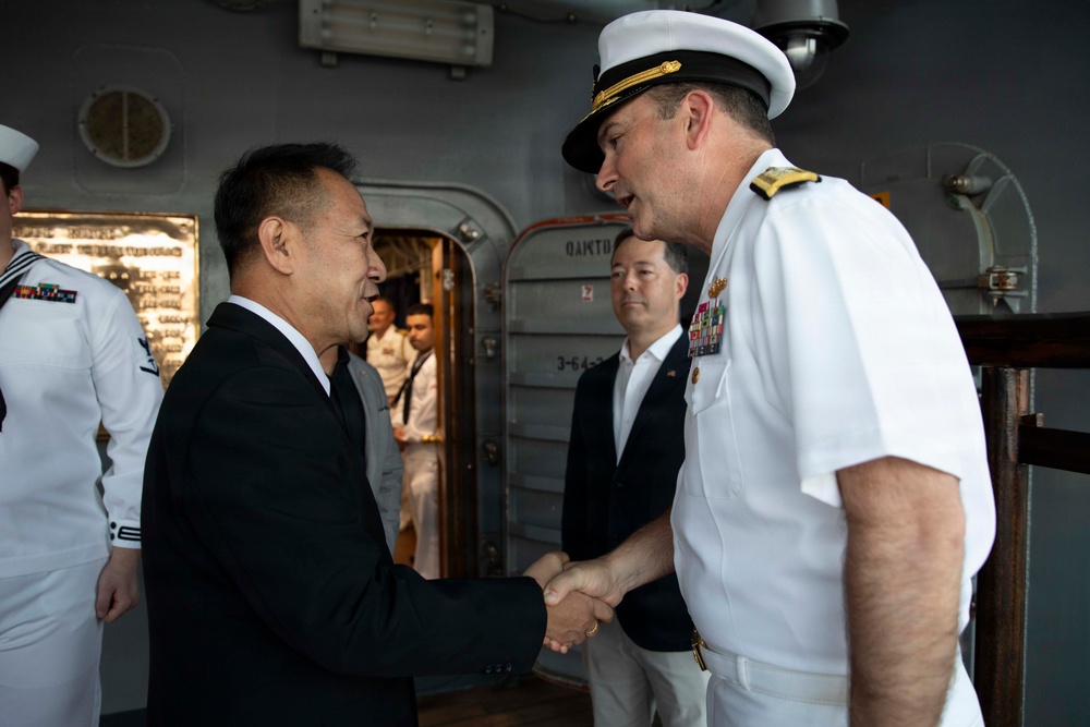 U.S. 7th Fleet, USS Blue Ridge host reception in Laem Chabang, Thailand