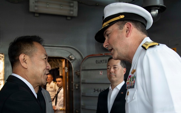 U.S. 7th Fleet, USS Blue Ridge host reception in Laem Chabang, Thailand