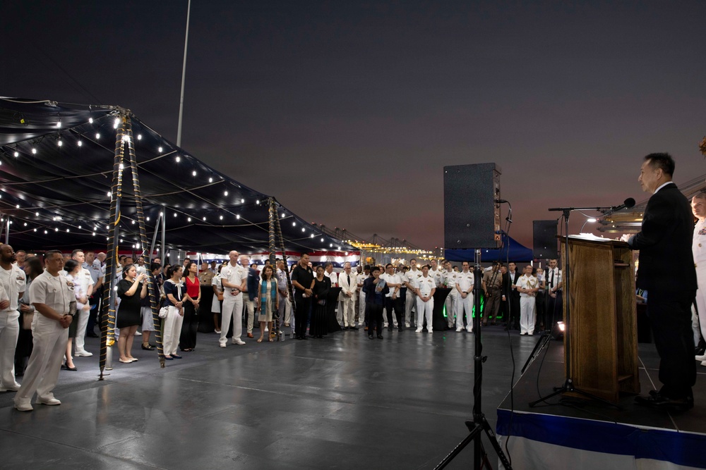 U.S. 7th Fleet, USS Blue Ridge host reception in Laem Chabang, Thailand