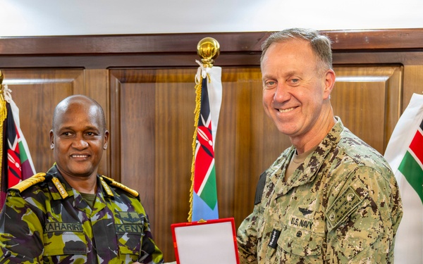 NAVEURNAVAF Visits Kenya