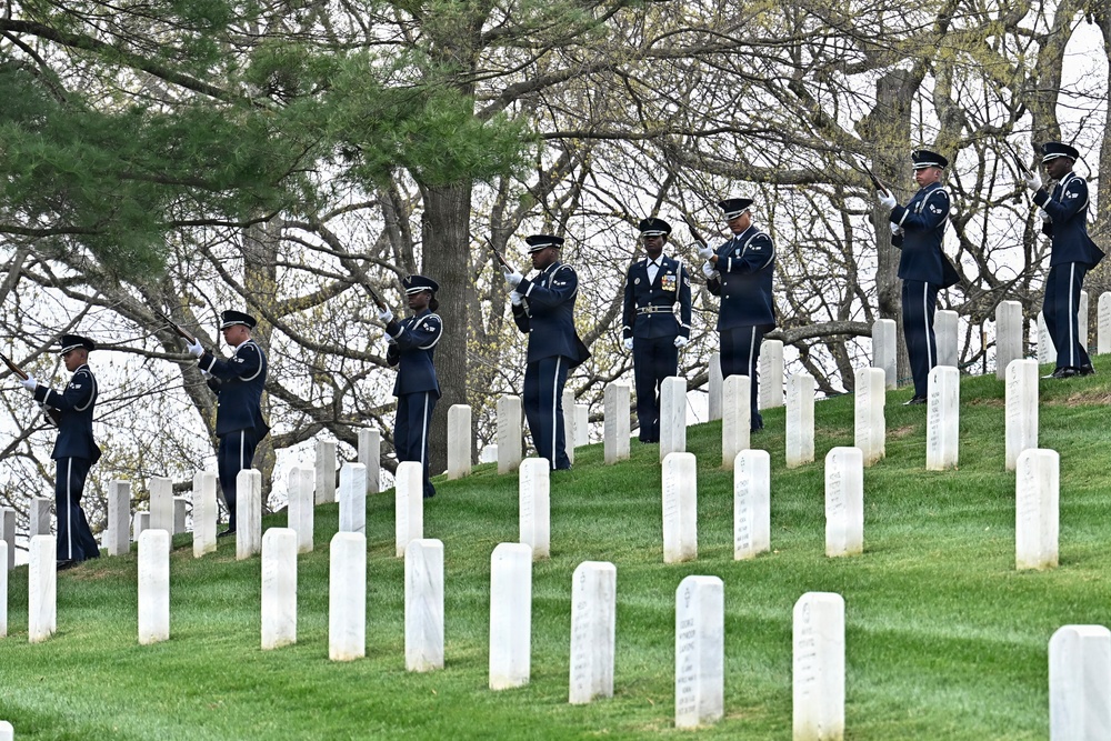 CSAF Wilsbach attends Brig. Gen. Anderson interment