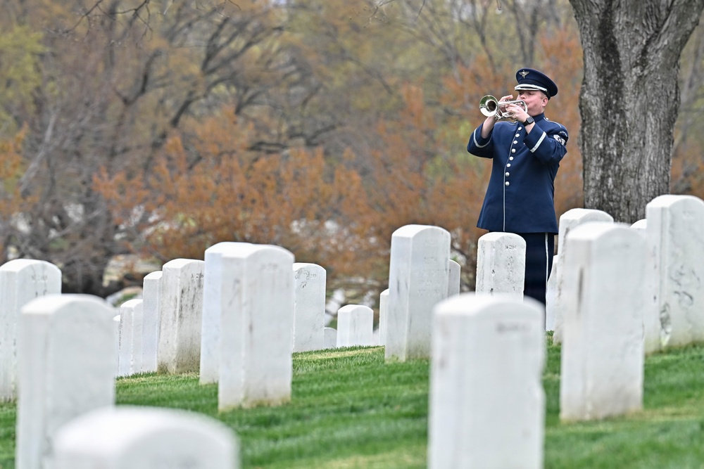 CSAF Wilsbach attends Brig. Gen. Anderson interment