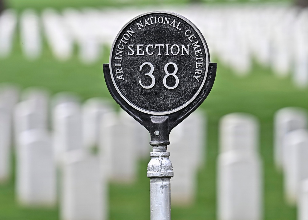 CSAF Wilsbach attends Brig. Gen. Anderson interment