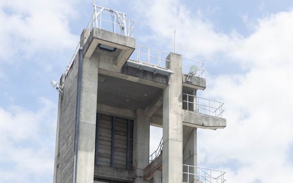 Marines with 3rd MLG Conduct Rappel Training