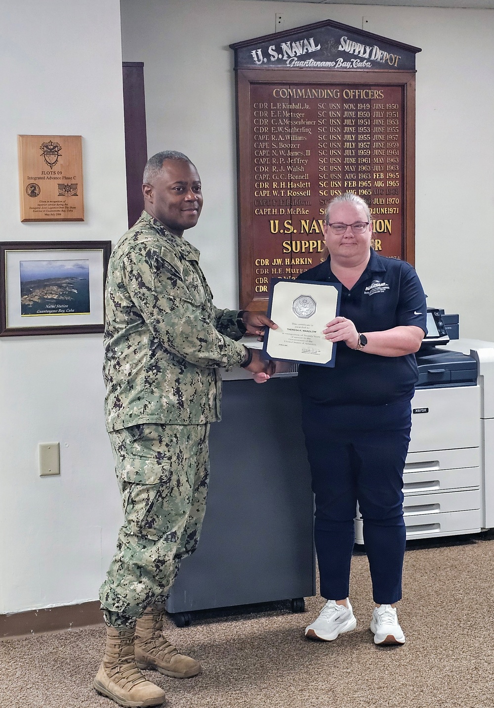 Capt. Wilson visits NAVSUP FLC Jacksonville Site Guantanamo Bay, Cuba