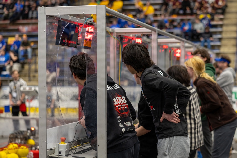 DVIDS - Images - UNH hosts FIRST Robotics District Qualifier [Image 13 ...
