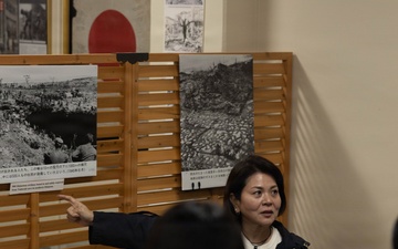 Kushiro-Hokuyo High School Students Take Part in Exchange with 3rd MLG Marines