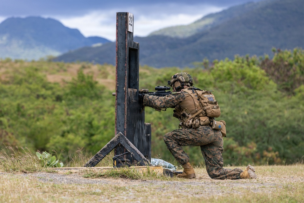 22nd MEU (SOC) | LAR Conducts an Unknown Distance Range at Camp Santiago