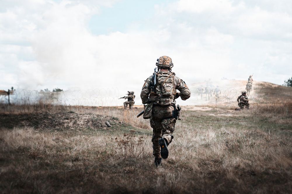 3rd Special Forces Group (Airborne) Enhance Unconventional Warfare Skills in Live-Fire Exercise at JRTC