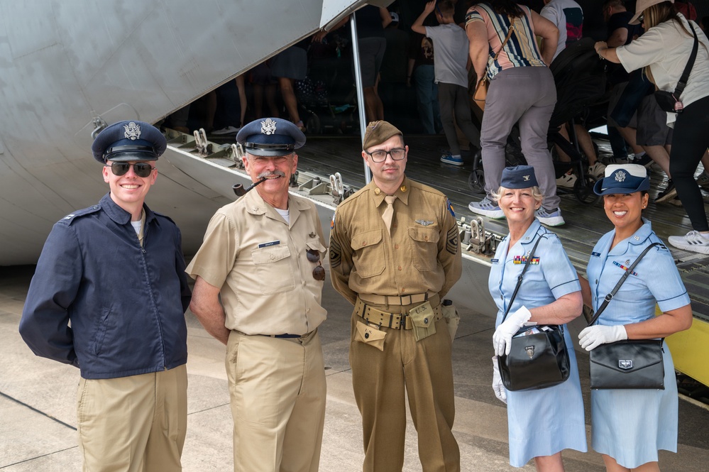 C-5M Super Galaxy Inspires Next Generation at Great Texas Airshow