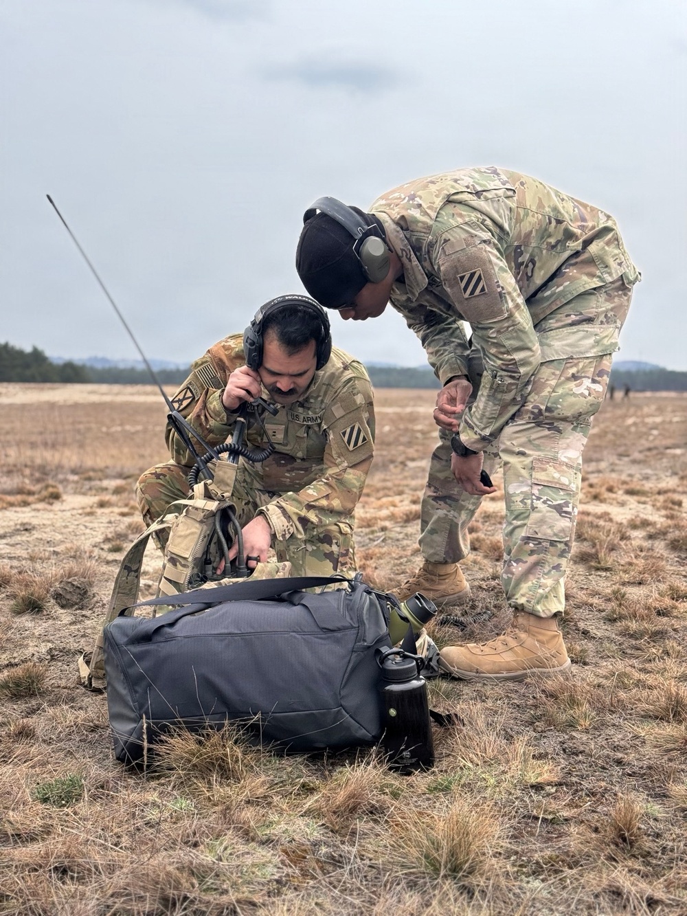 3rd ID Soldiers team-up to train sling load alongside Polish Land Forces