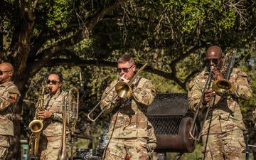 1-1 CAV Unit Ministry Team conducts unit morale day with 1AD Brass Band