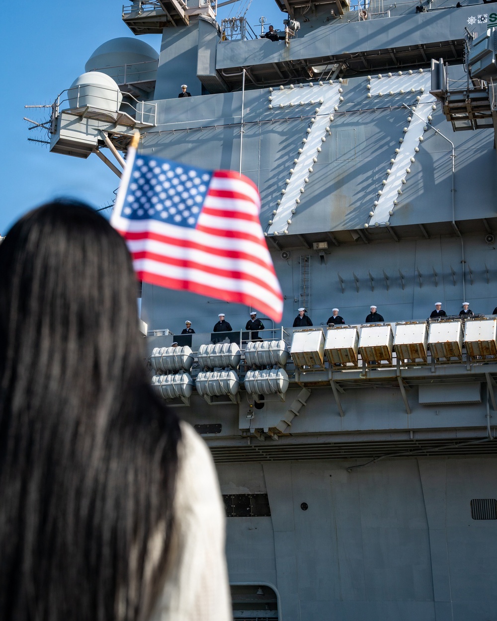 USS George H.W. Bush (CVN 77) Departs Naval Station Norfolk