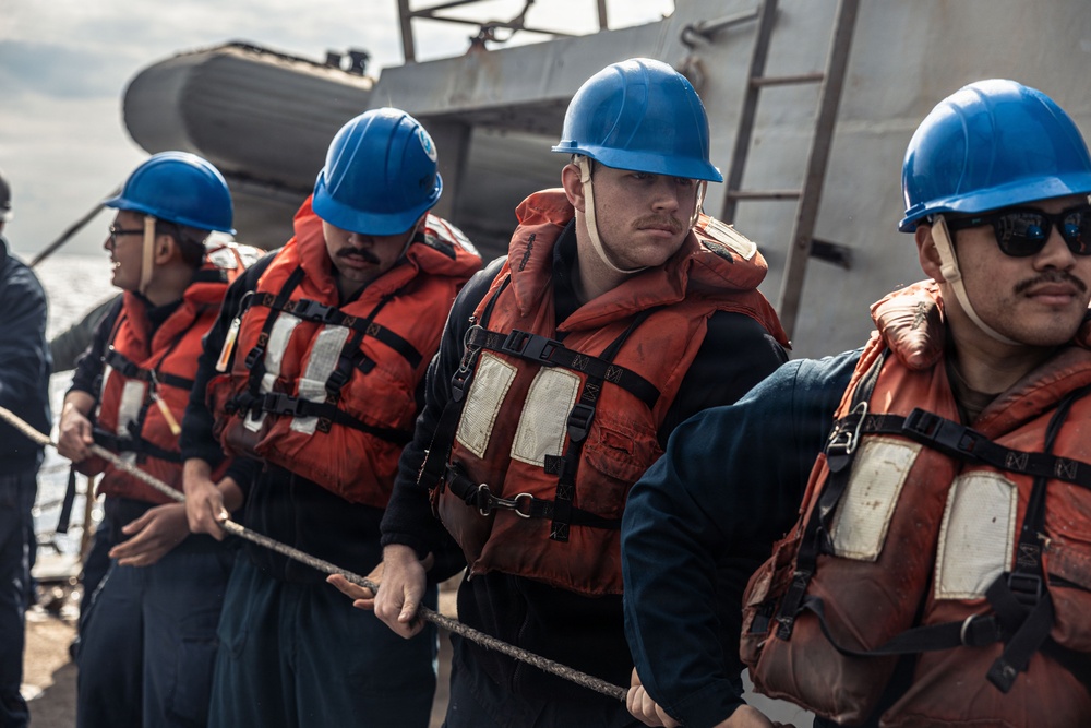 USS Bainbridge Conducts Replenishment-at-Sea with USNS William McLean