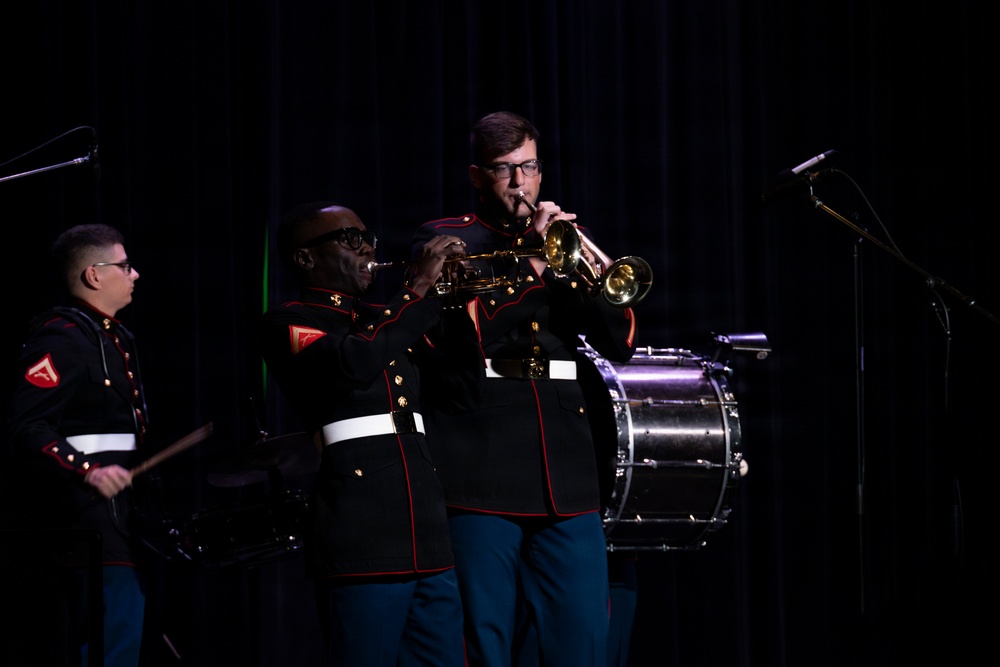 Marine Corps Band San Diego "Hot Brass" Tours Chicagoland: Marian Catholic High School