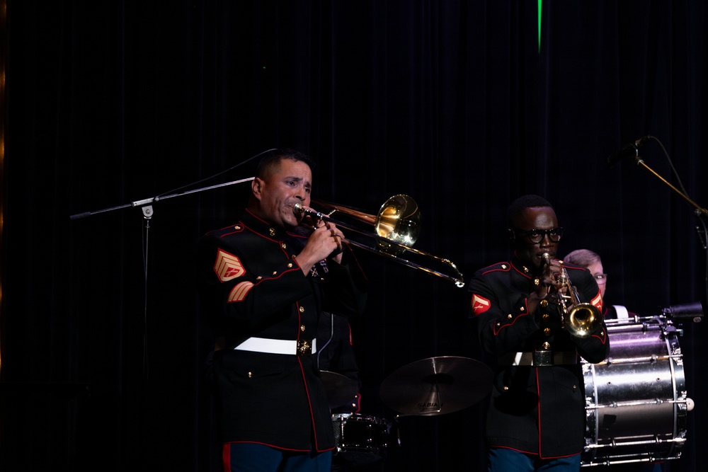 Marine Corps Band San Diego "Hot Brass" Tours Chicagoland: Marian Catholic High School