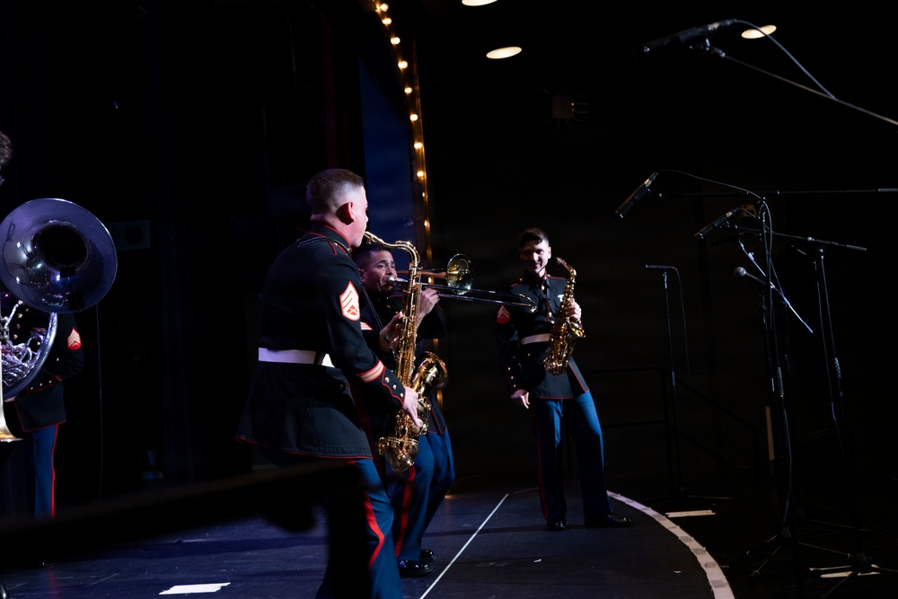 Marine Corps Band San Diego "Hot Brass" Tours Chicagoland: Marian Catholic High School