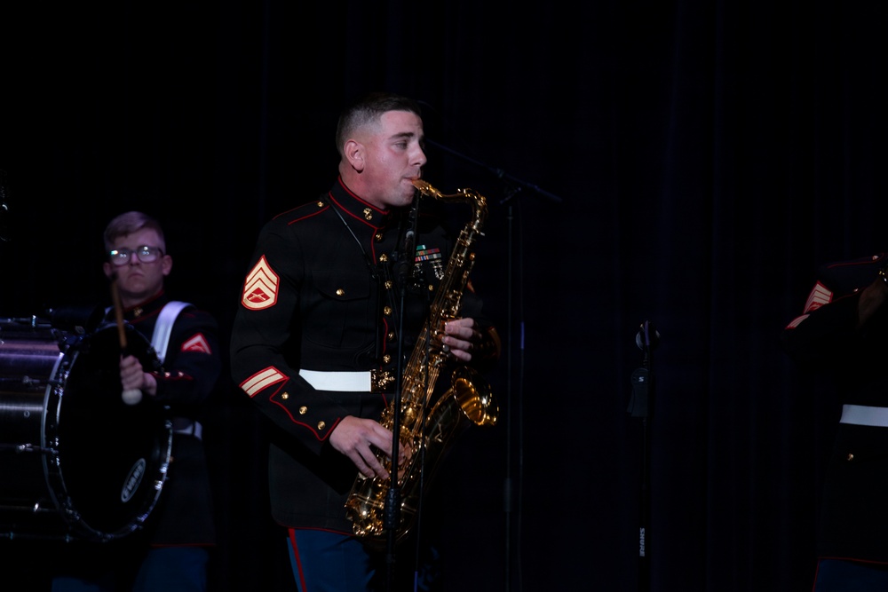 Marine Corps Band San Diego "Hot Brass" Tours Chicagoland: Marian Catholic High School
