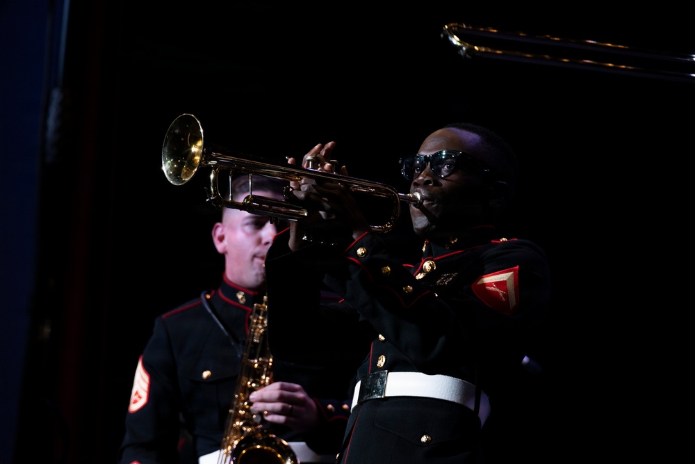 Marine Corps Band San Diego "Hot Brass" Tours Chicagoland: Marian Catholic High School
