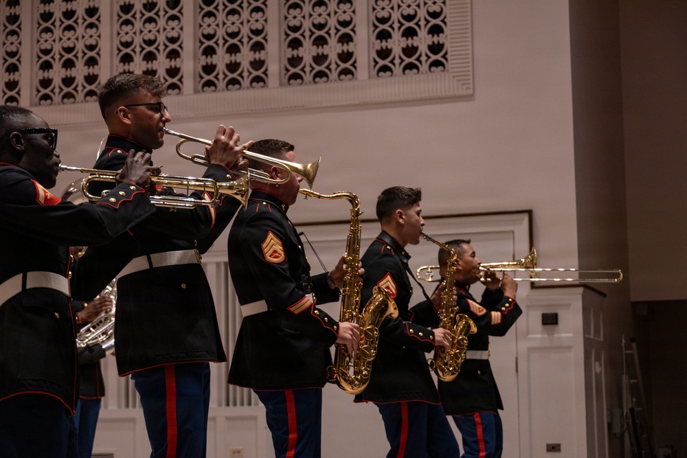 Marine Corps Band San Diego "Hot Brass" Tours Chicagoland: Elmhurst University