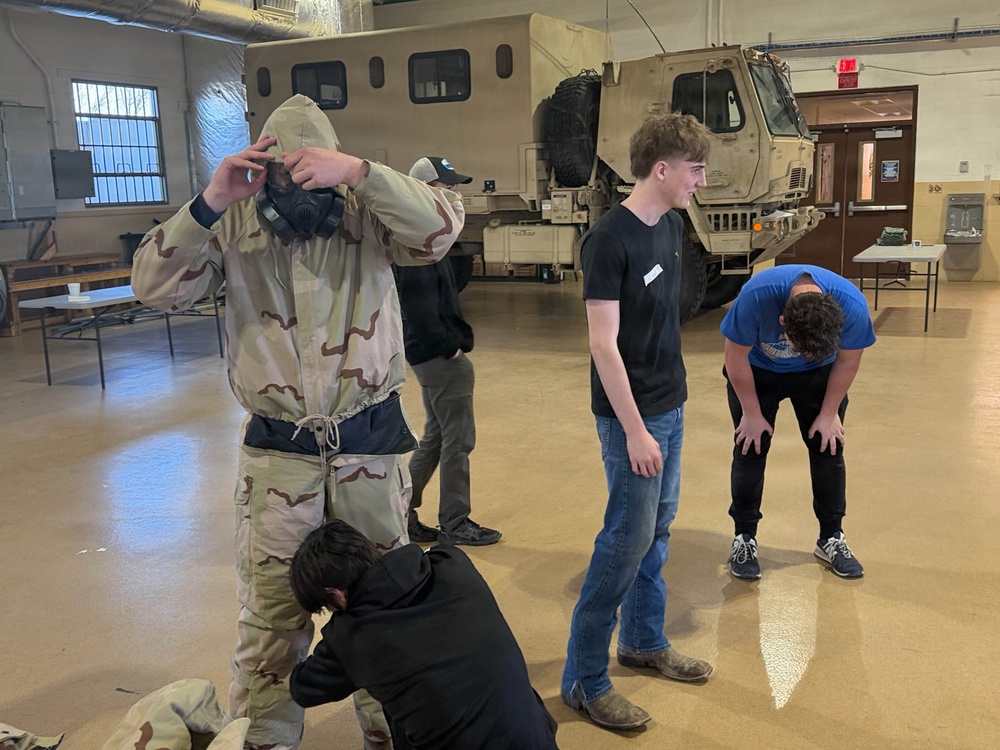 Kentucky National Guard hosts job shadow event in Bardstown