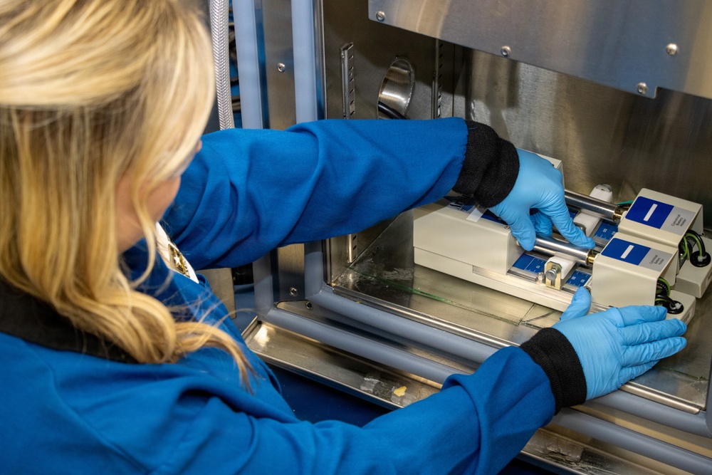 Army research yields rechargeable battery for extreme operating conditions