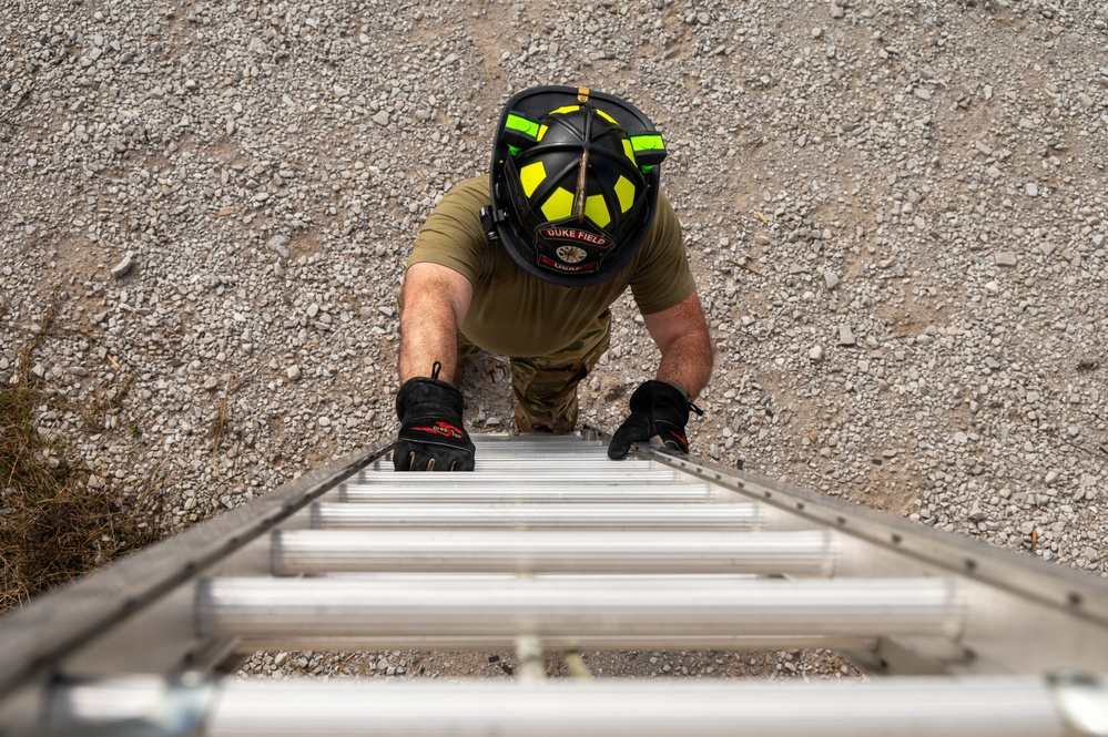 Airmen Conduct Ladder Operations Training
