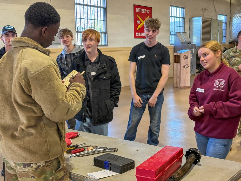 Kentucky National Guard hosts job shadow event in Bardstown