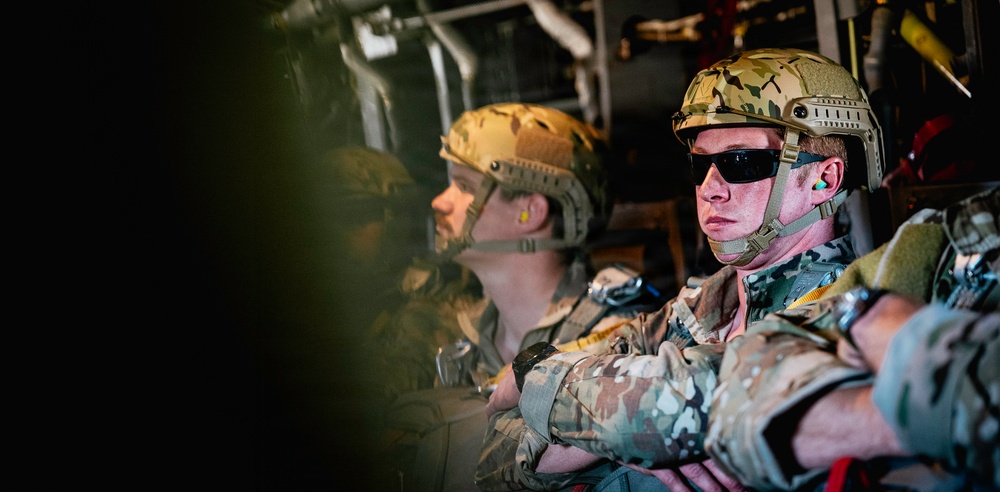 EOD Technicians Conduct Static Line Jump Training