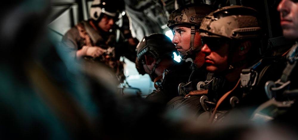 EOD Technicians Conduct Static Line Jump Training