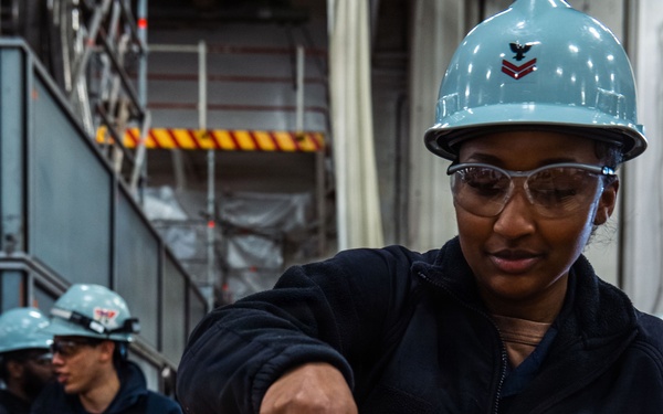 Ronald Reagan Sailors Re-supply Equipment