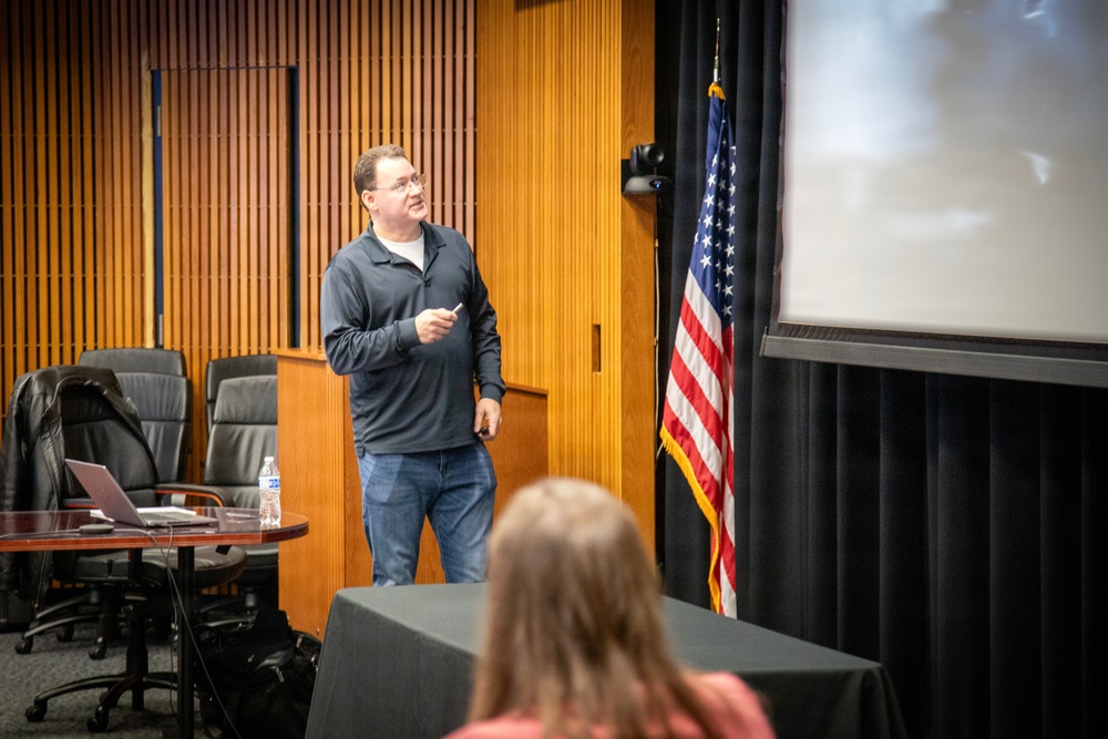 Army C5ISR Center, industry collaborate to advance night-vision technology