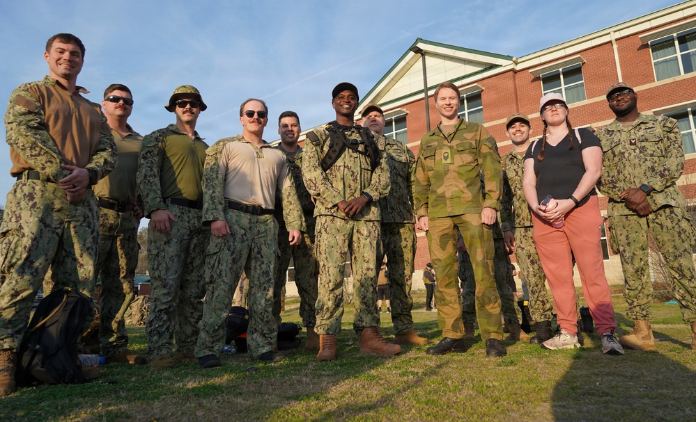 Sailors from Weapons Station Yorktown tackle brutal Norwegian Ruck March Event